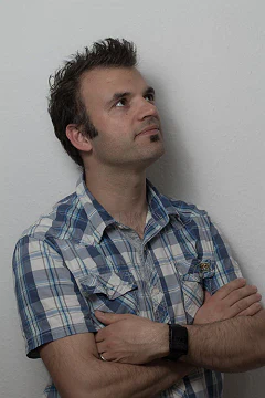 Tom Dinkelaker